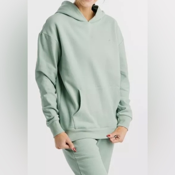 ZYIA Tops - Zyia Relaxation Pocket Hoodie
